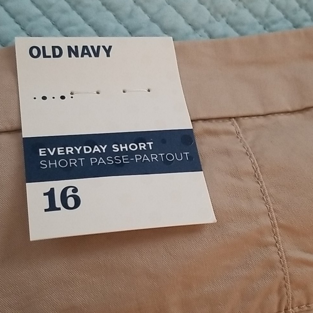 Shorts - Picture 4 of 5